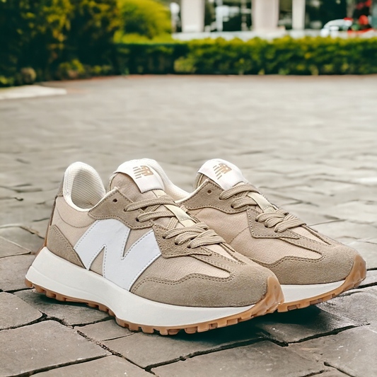 New Balance 327 Moonbeam and White