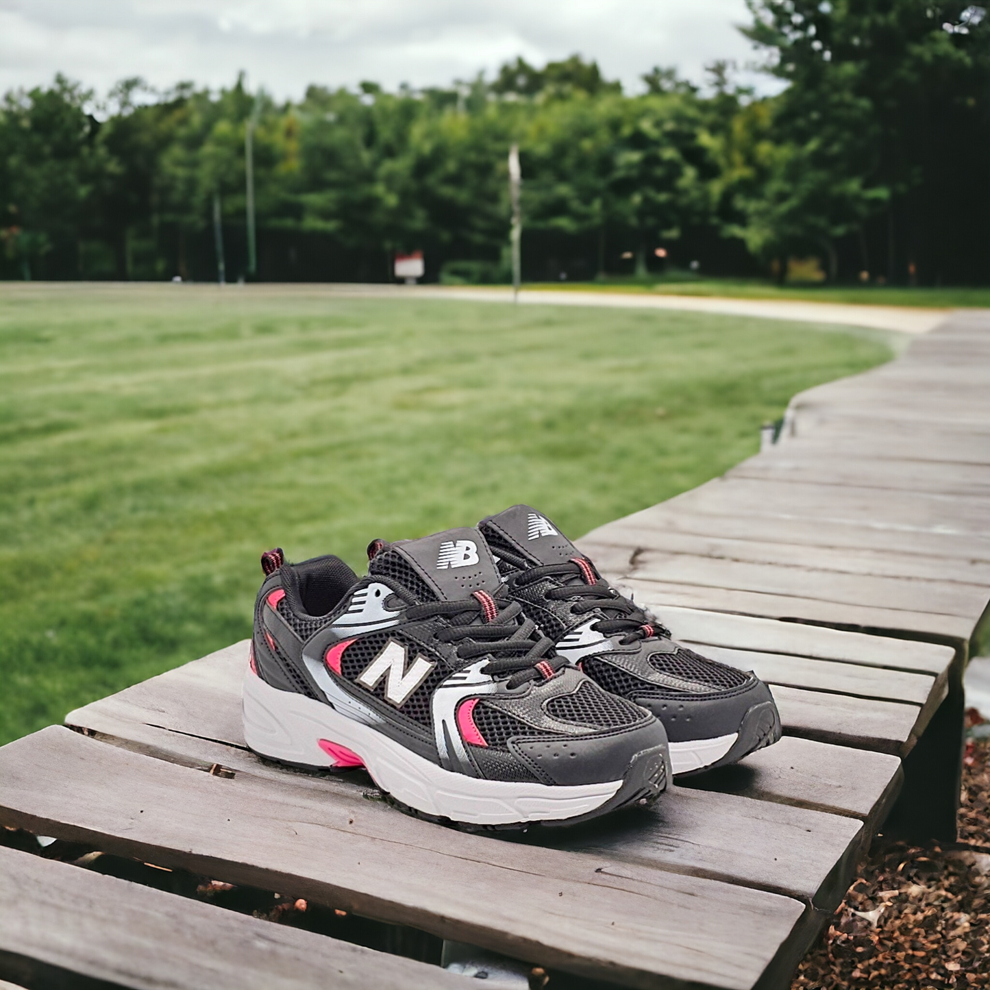 NewBalance 530 Black/Pink