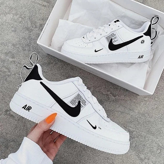 Nike AF1 lv8 White and Black